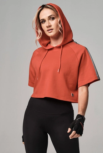 Bluza sportowa czerwona o krótkim kroju STRONG ID Bold Nation